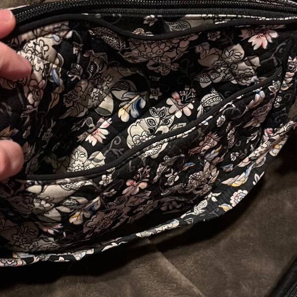 Vera Bradley Black Floral Glenna Cotton Hobo Bag - Picture 5 of 7